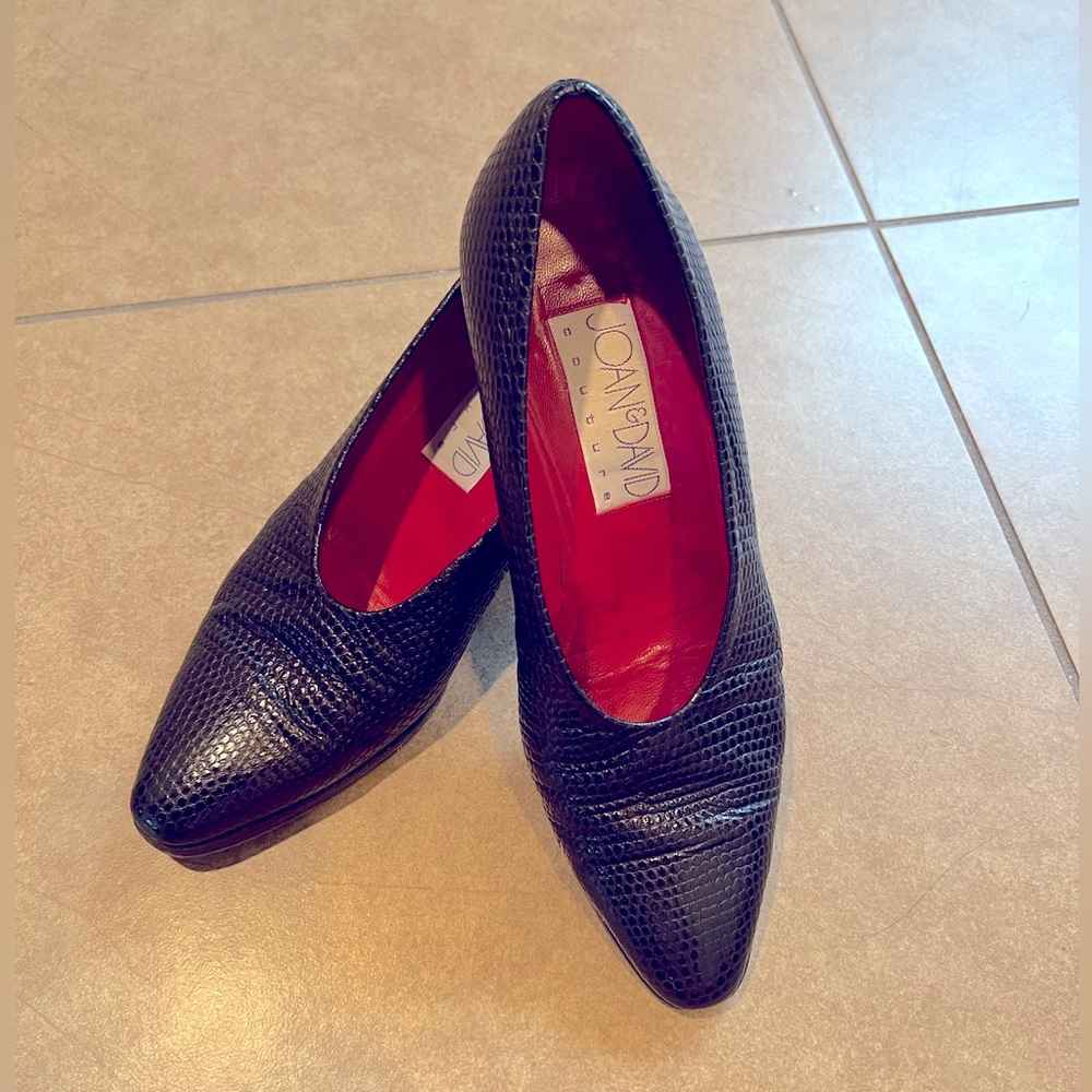 Vintage JOAN&DAVID COUTURE pumps size 8/7.5